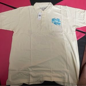 Artful Dogger shot with design in back